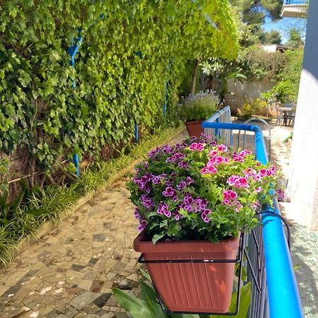 Villa Savoia Mondello Exterior photo